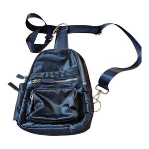 Bagnet Daring city sling - navy